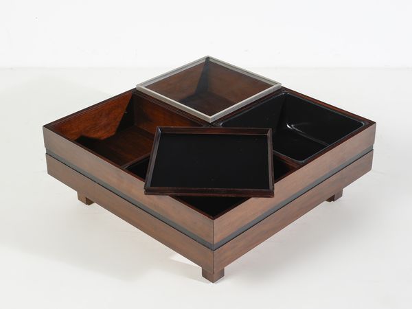 MANIFATTURA ITALIANA : Tavolo basso con vani contenitori  - Asta Asta 516 | DESIGN E ARTI DECORATIVE DEL NOVECENTO Online - Associazione Nazionale - Case d'Asta italiane