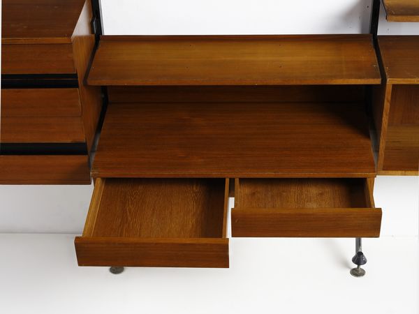 PARISI ICO (1916 - 1996) : Libreria componibile a tre campate M5 della serie Urio a dieci ripiani, stipo a giorno, cassettiera a quattro cassetti e scrittoio a due cassettini sottopiano, esecuzione M.I.M., Roma  - Asta Asta 516 | DESIGN E ARTI DECORATIVE DEL NOVECENTO Online - Associazione Nazionale - Case d'Asta italiane