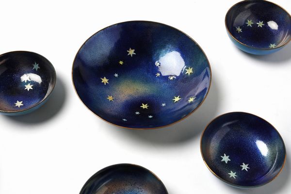 DE POLI PAOLO (1905 - 1996) : Lotto composto da dieci ciotole decorate con stelline, Padova  - Asta Asta 516 | DESIGN E ARTI DECORATIVE DEL NOVECENTO Online - Associazione Nazionale - Case d'Asta italiane