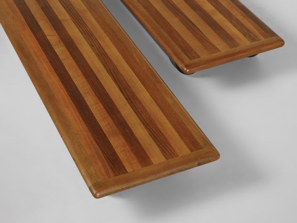 BELLINI MARIO (n. 1935) : Sei poltrone, due tavolini e coppia di poggiapiedi mod. Pianura per Cassina, Meda  - Asta Asta 516 | DESIGN E ARTI DECORATIVE DEL NOVECENTO Online - Associazione Nazionale - Case d'Asta italiane