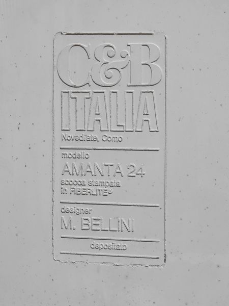 BELLINI MARIO (n. 1935) : Dodici poltrone mod. Amanta per C&B Italia  - Asta Asta 516 | DESIGN E ARTI DECORATIVE DEL NOVECENTO Online - Associazione Nazionale - Case d'Asta italiane