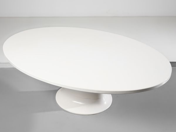 IGNAZIO GARDELLA, ANNA CASTELLI FERRIERI : Grande tavolo mod. K4997 per Kartell, Milano  - Asta Asta 516 | DESIGN E ARTI DECORATIVE DEL NOVECENTO Online - Associazione Nazionale - Case d'Asta italiane