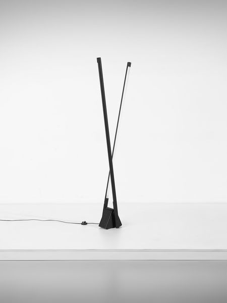 BONETTO RODOLFO (1929 - 1991) : Lampada da terra Sistema Flu per Luci, Italia  - Asta Asta 516 | DESIGN E ARTI DECORATIVE DEL NOVECENTO Online - Associazione Nazionale - Case d'Asta italiane