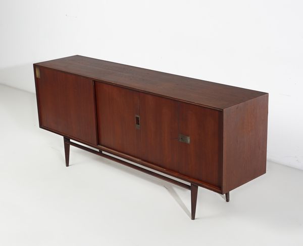 DASSI MOBILI MODERNI : Credenza con stipo ad anta scorrevole celante cassettini e tre ante a cerniera, Lissone  - Asta Asta 516 | DESIGN E ARTI DECORATIVE DEL NOVECENTO Online - Associazione Nazionale - Case d'Asta italiane