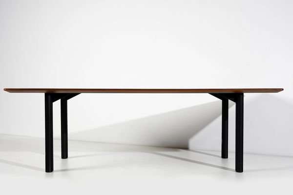 SCARPA AFRA (1937-2011) & TOBIA (n. 1935) : Tavolo per B&B Meritalia  - Asta Asta 516 | DESIGN E ARTI DECORATIVE DEL NOVECENTO Online - Associazione Nazionale - Case d'Asta italiane