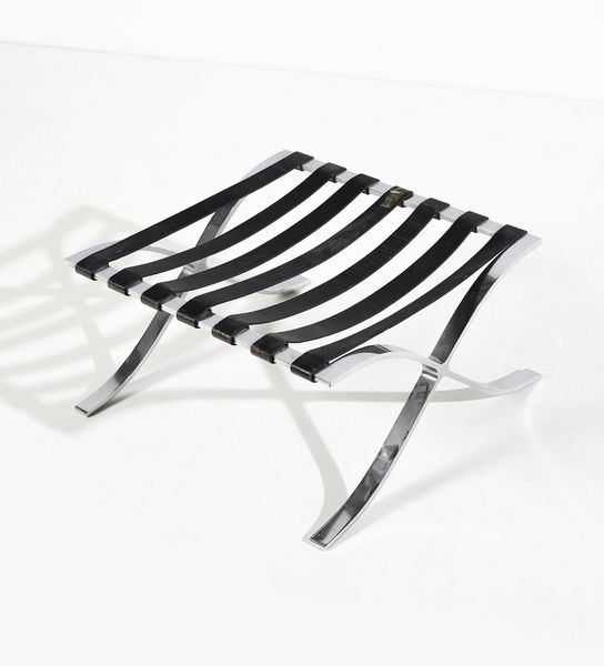 MIES VAN DER ROHE LUDWIG (1886 - 1969) : Coppia di poggiapiedi della serie Barcelona per Knoll International, USA  - Asta Asta 516 | DESIGN E ARTI DECORATIVE DEL NOVECENTO Online - Associazione Nazionale - Case d'Asta italiane