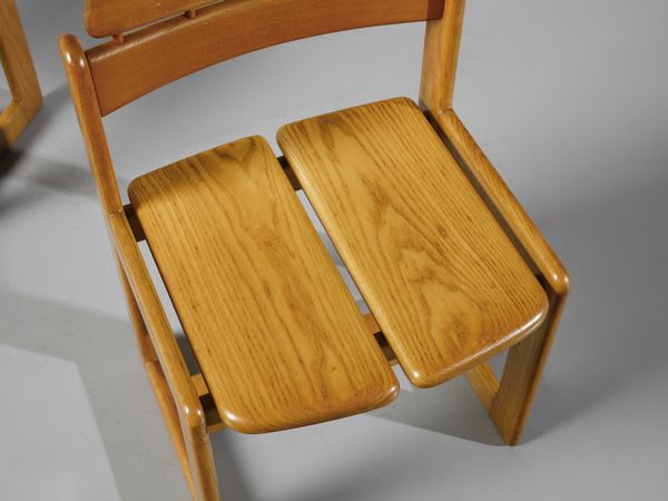 TAPIOVAARA ILMARI (1914 - 1999) : Otto sedie mod. 820 per Montina, San Giovanni Al Natisone  - Asta Asta 516 | DESIGN E ARTI DECORATIVE DEL NOVECENTO Online - Associazione Nazionale - Case d'Asta italiane