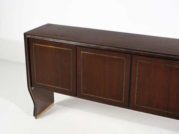 BEGA MELCHIORRE (1898 - 1976) : Credenza a quattro ante  - Asta Asta 516 | DESIGN E ARTI DECORATIVE DEL NOVECENTO Online - Associazione Nazionale - Case d'Asta italiane