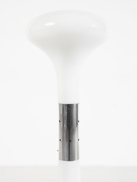 NASON CARLO (n. 1935) : Lampada da terra birillo per AV Mazzega, Murano  - Asta Asta 516 | DESIGN E ARTI DECORATIVE DEL NOVECENTO Online - Associazione Nazionale - Case d'Asta italiane
