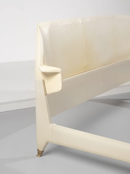 DASSI MOBILI MODERNI : attribuito. Letto matrimoniale, Lissone  - Asta Asta 516 | DESIGN E ARTI DECORATIVE DEL NOVECENTO Online - Associazione Nazionale - Case d'Asta italiane