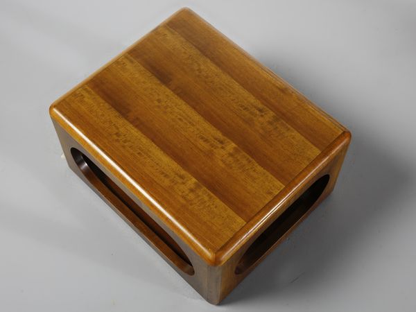 MOBILGIRGI : attribuito. Due tavoli da salotto  - Asta Asta 516 | DESIGN E ARTI DECORATIVE DEL NOVECENTO Online - Associazione Nazionale - Case d'Asta italiane