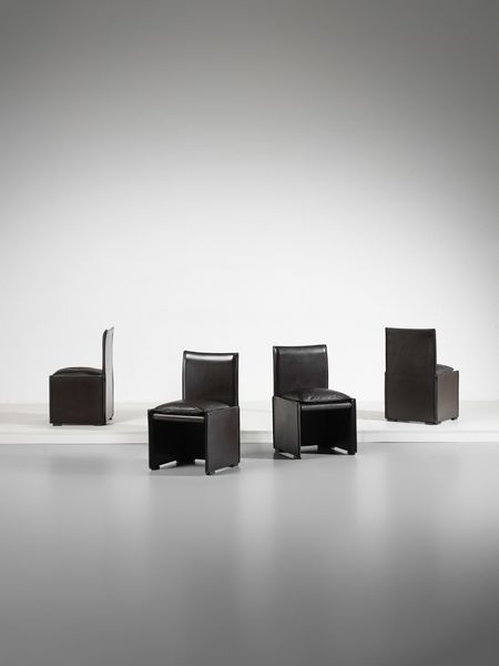 BELLINI MARIO (n. 1935) : Quattro poltroncine mod. 401 Break per Cassina, meda  - Asta Asta 516 | DESIGN E ARTI DECORATIVE DEL NOVECENTO Online - Associazione Nazionale - Case d'Asta italiane