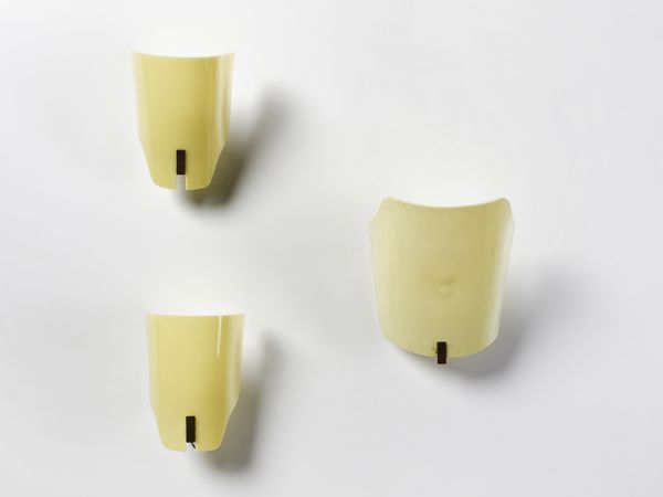 SARFATTI GINO (1912 - 1985) : Tre lampade da parete mod. 167px per Arteluce, Milano  - Asta Asta 516 | DESIGN E ARTI DECORATIVE DEL NOVECENTO Online - Associazione Nazionale - Case d'Asta italiane