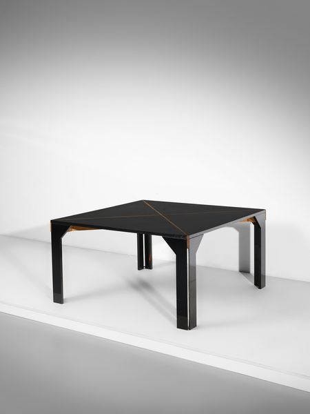 MAGISTRETTI VICO (1920 - 2006) : Tavolo mod. Tema per B&B Italia  - Asta Asta 516 | DESIGN E ARTI DECORATIVE DEL NOVECENTO Online - Associazione Nazionale - Case d'Asta italiane