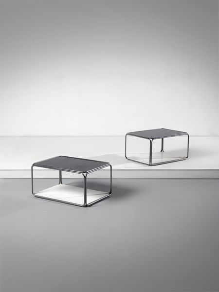 MANIFATTURA ITALIANA : Coppia di tavolini  - Asta Asta 516 | DESIGN E ARTI DECORATIVE DEL NOVECENTO Online - Associazione Nazionale - Case d'Asta italiane
