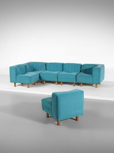 AGNOLI TITO (1931 - 2012) : Divano modulare della serie 9000 per Arlfex, Milano (6 moduli)  - Asta Asta 516 | DESIGN E ARTI DECORATIVE DEL NOVECENTO Online - Associazione Nazionale - Case d'Asta italiane