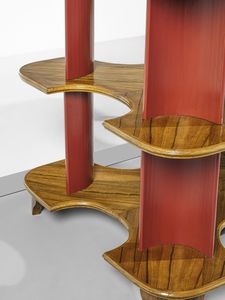 VALCONI GILDO : attribuito. Grande mobile espositore da centro probabile esecuzione mobilificio Fantoni, Gemona  - Asta Asta 516 | DESIGN E ARTI DECORATIVE DEL NOVECENTO Online - Associazione Nazionale - Case d'Asta italiane