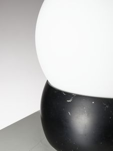 MONTI GIANEMILIO & PIERO & ANNA : Lampada da tavolo mod. Gargano per Candle  - Asta Asta 516 | DESIGN E ARTI DECORATIVE DEL NOVECENTO Online - Associazione Nazionale - Case d'Asta italiane