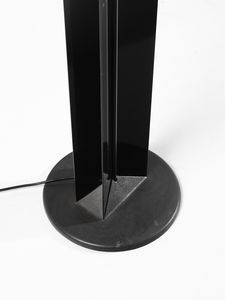 FRATTINI GIANFRANCO (1926 - 2004) : Lampada da terra alogena mod. Aloe per Luci, Italia  - Asta Asta 516 | DESIGN E ARTI DECORATIVE DEL NOVECENTO Online - Associazione Nazionale - Case d'Asta italiane