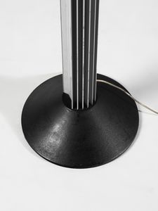 DE LUCCHI MICHELE (n. 1951) : attribuito. Lampada da terra  - Asta Asta 516 | DESIGN E ARTI DECORATIVE DEL NOVECENTO Online - Associazione Nazionale - Case d'Asta italiane