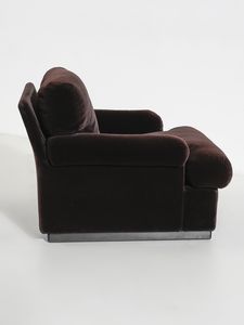MAGISTRETTI VICO (1920 - 2006) : Coppia di poltrone mod. 928 per Cassina, Meda  - Asta Asta 516 | DESIGN E ARTI DECORATIVE DEL NOVECENTO Online - Associazione Nazionale - Case d'Asta italiane
