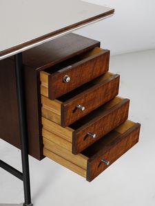 MANIFATTURA ITALIANA : Scrivania con sedia  - Asta Asta 516 | DESIGN E ARTI DECORATIVE DEL NOVECENTO Online - Associazione Nazionale - Case d'Asta italiane