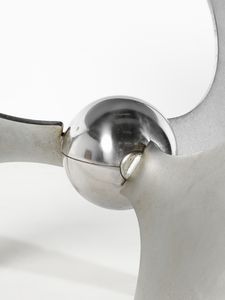 CAMPANINI LUCIANO : Tavolo ad altezza variabile mod. Propeller per Cama, Italia  - Asta Asta 516 | DESIGN E ARTI DECORATIVE DEL NOVECENTO Online - Associazione Nazionale - Case d'Asta italiane
