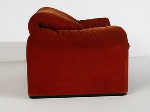 MAGISTRETTI VICO (1920 - 2006) : Coppia di poltrone mod. Maralunga per Cassina, Meda  - Asta Asta 516 | DESIGN E ARTI DECORATIVE DEL NOVECENTO Online - Associazione Nazionale - Case d'Asta italiane