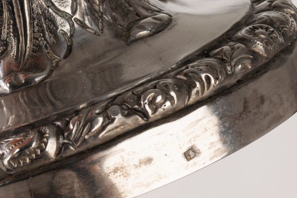 Due candelieri e un porta candele  - Asta Argenti Antichi e da Collezione - Associazione Nazionale - Case d'Asta italiane