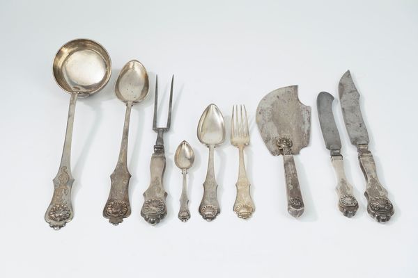 Servizio di posate  - Asta Argenti Antichi e da Collezione - Associazione Nazionale - Case d'Asta italiane