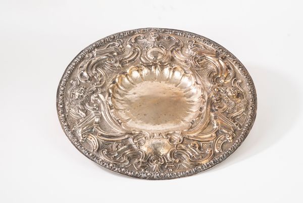 Piatto da parata  - Asta Argenti Antichi e da Collezione - Associazione Nazionale - Case d'Asta italiane