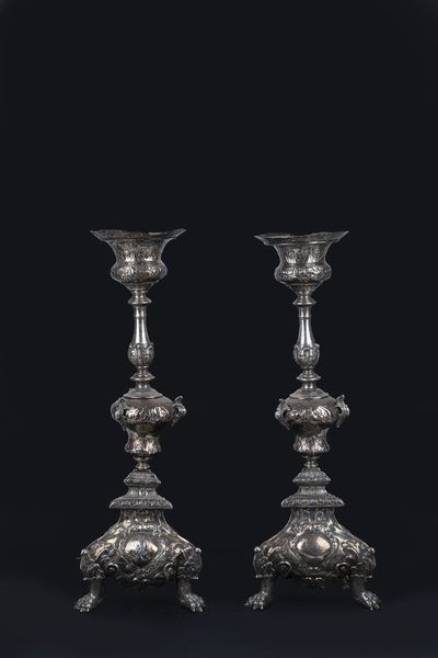 Coppia di grandi torcieri  - Asta Argenti Antichi e da Collezione - Associazione Nazionale - Case d'Asta italiane