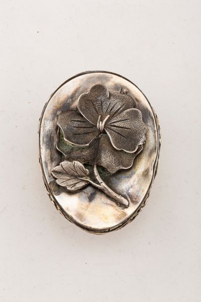 Cinque uova  - Asta Argenti Antichi e da Collezione - Associazione Nazionale - Case d'Asta italiane