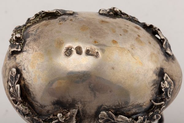 Cinque uova  - Asta Argenti Antichi e da Collezione - Associazione Nazionale - Case d'Asta italiane