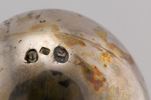 Cinque uova  - Asta Argenti Antichi e da Collezione - Associazione Nazionale - Case d'Asta italiane