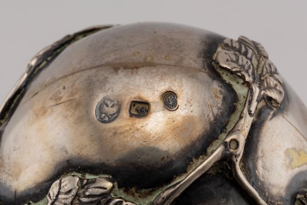 Cinque uova  - Asta Argenti Antichi e da Collezione - Associazione Nazionale - Case d'Asta italiane