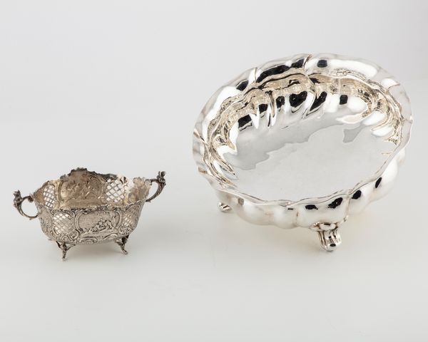 Due centrotavola  - Asta Argenti Antichi e da Collezione - Associazione Nazionale - Case d'Asta italiane