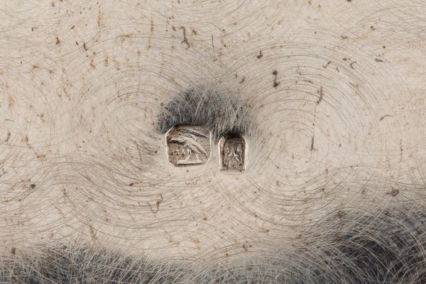 Gruppo di tre oggetti  - Asta Argenti Antichi e da Collezione - Associazione Nazionale - Case d'Asta italiane