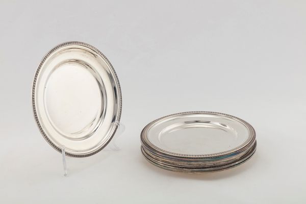 Dodici piatti da dessert  - Asta Argenti Antichi e da Collezione - Associazione Nazionale - Case d'Asta italiane