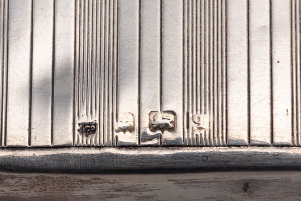 Gruppo di quattro oggetti  - Asta Argenti Antichi e da Collezione - Associazione Nazionale - Case d'Asta italiane