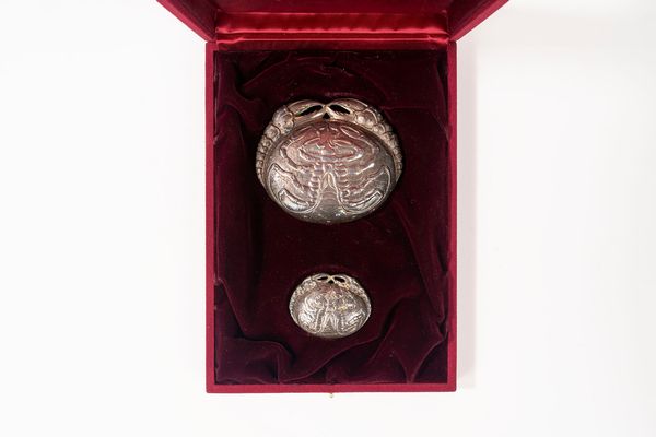 Tabacchiera e portapillole  - Asta Argenti Antichi e da Collezione - Associazione Nazionale - Case d'Asta italiane