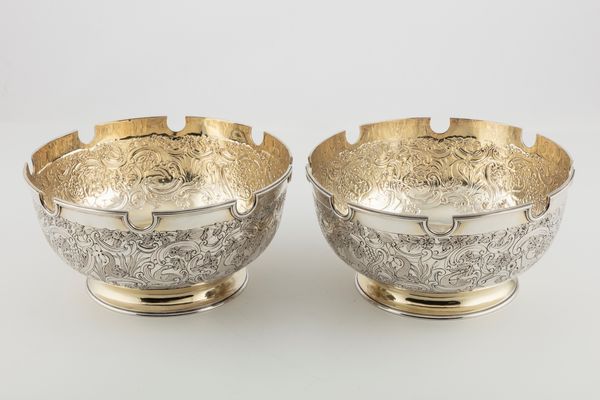Coppia di centrotavola  - Asta Argenti Antichi e da Collezione - Associazione Nazionale - Case d'Asta italiane