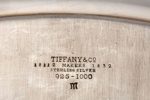 Tiffany & Co. : Piatto e ciotola  - Asta Argenti Antichi e da Collezione - Associazione Nazionale - Case d'Asta italiane