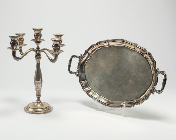 Gruppo di due oggetti  - Asta Argenti Antichi e da Collezione - Associazione Nazionale - Case d'Asta italiane