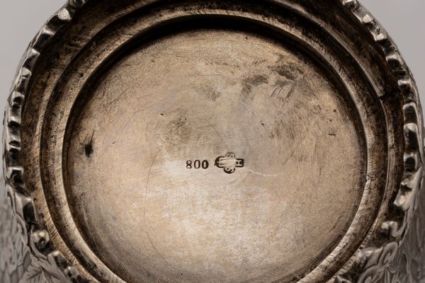 Vaso e scrigno  - Asta Argenti Antichi e da Collezione - Associazione Nazionale - Case d'Asta italiane