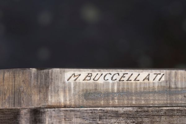 MARIO BUCCELLATI : Scatola, della serie da i Gobbi di Jac Callot  - Asta Argenti Antichi e da Collezione - Associazione Nazionale - Case d'Asta italiane
