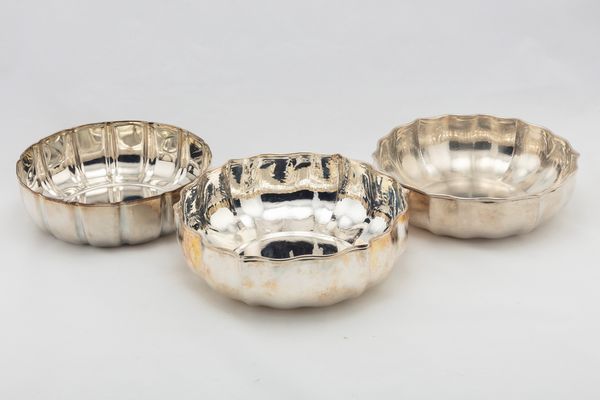 Tre centrotavola  - Asta Argenti Antichi e da Collezione - Associazione Nazionale - Case d'Asta italiane