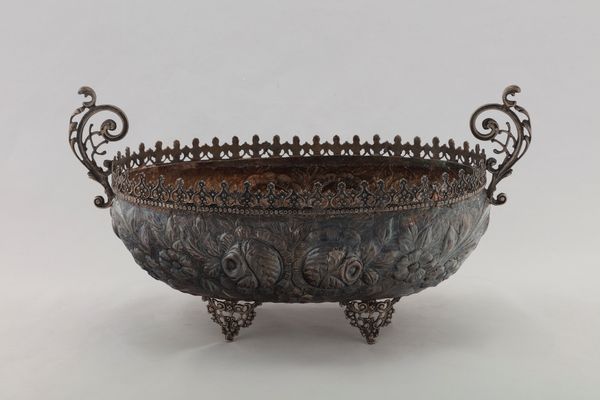 Centrotavola  - Asta Argenti Antichi e da Collezione - Associazione Nazionale - Case d'Asta italiane