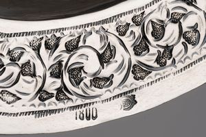 Tre vassoi  - Asta Argenti Antichi e da Collezione - Associazione Nazionale - Case d'Asta italiane