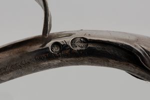 Rara coppia di candelabri  - Asta Argenti Antichi e da Collezione - Associazione Nazionale - Case d'Asta italiane